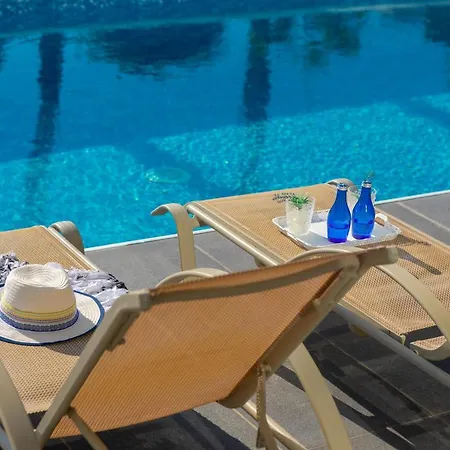 וילה Ammos, Walking Distance To The Sea! Klorakas