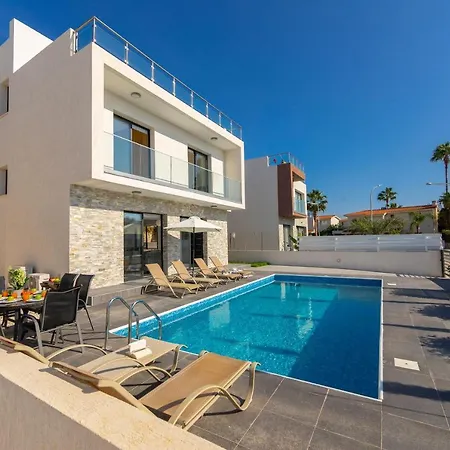 וילה Ammos, Walking Distance To The Sea! *