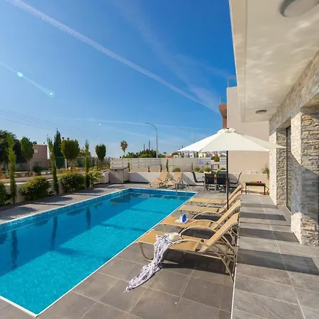 Ammos, Walking Distance To The Sea! וילה *